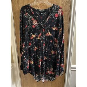 Torrid Emma Crinkle Gauze Long Sleeve Tunic Top Size 3 Black Floral Flowy Peplum